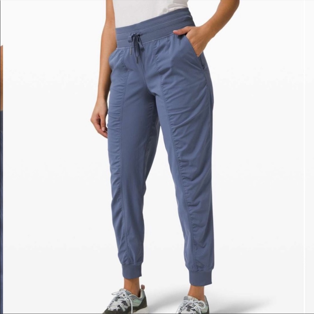 LULULEMON DANCE STUDIO JOGGER